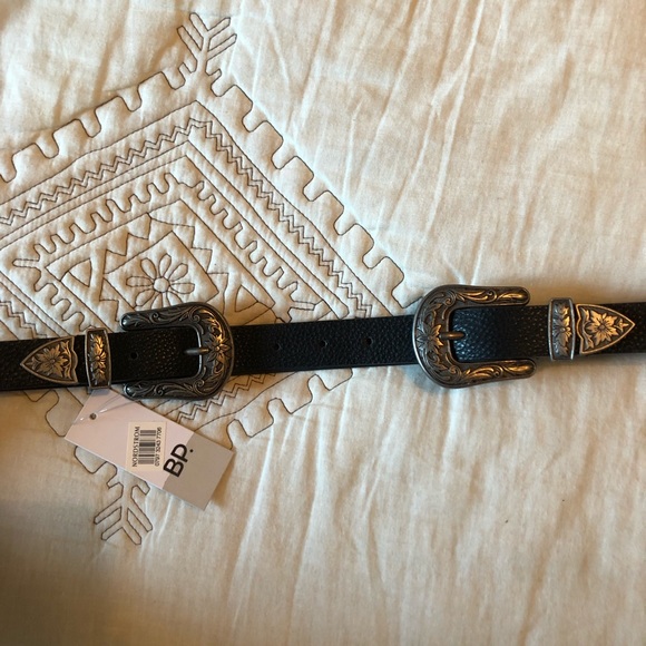 Belt - Picture 2 of 3